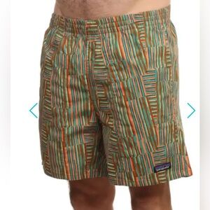 Patagonia Men's Quilty Fitz Heartleaf Green Funhoggers Shorts